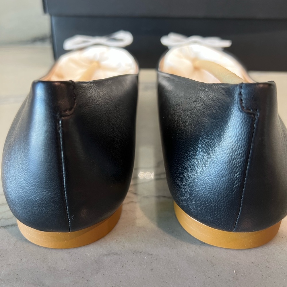 Elegant Coach Black Leather Ballet Flats - Picture 7 of 9